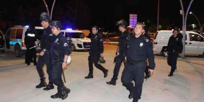 HDP İl Başkanı ve 11 kişi gözaltında!
