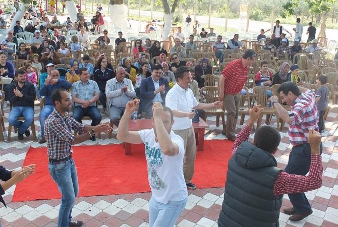 Havran Belediyesi Seyit Onbaşı Mesire Alanında Hıddırellez nedeniyle etkinlik düzenledi.