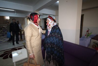 Tuba Işın Huzurevindeki Annelerin Gününü Kutladı