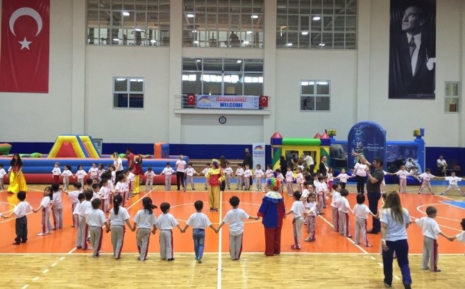 Nilüfer’de Minikler Hünerlerini Sergiledi