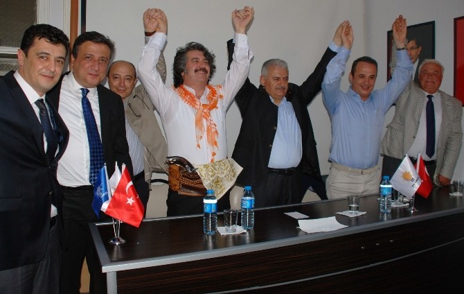 Binali Yıldırım Tire’de Seçmenle Buluştu