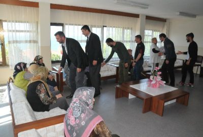 Akçakocaspor Anneleri Unutmadı