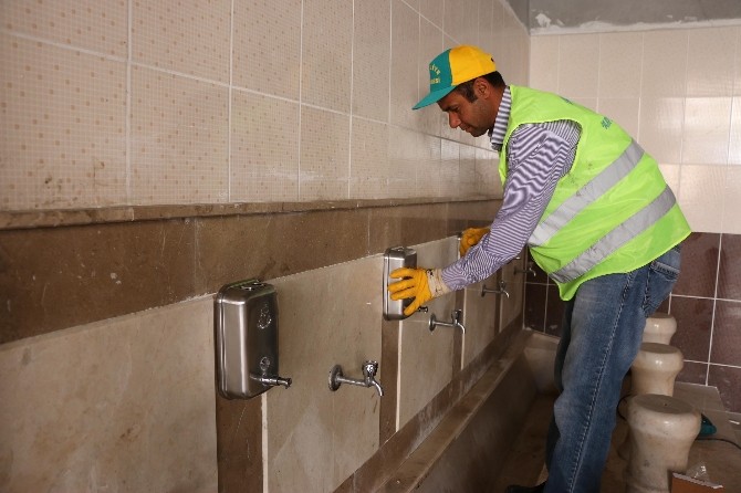 Haliliye İlçesinde İbadethanelerin İhtiyaçları Karşılanıyor