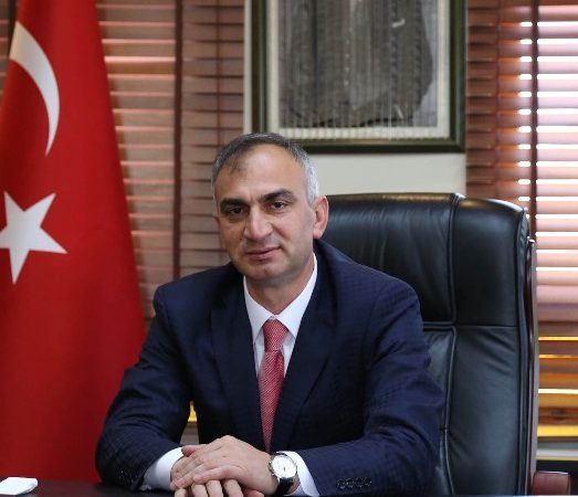 Sapanca Belediye Başkanı Doç. Dr Aydın Yılmazer yayınladığı bir mesajla
