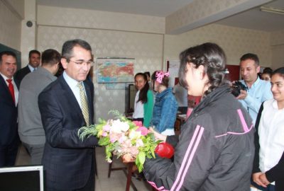 Öğrenciler Davet Etti Emniyet Müdürü Okulu Ziyaret Etti