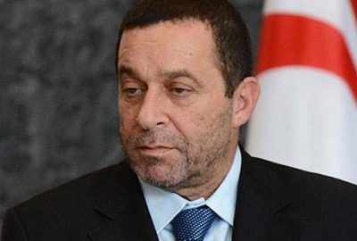 Denktaş istifa etti