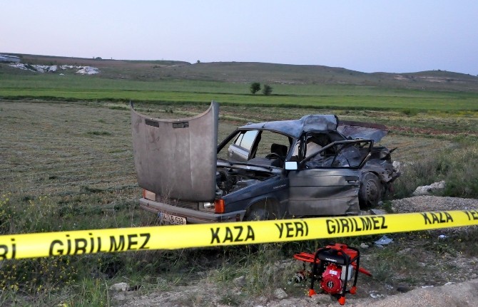 Uşak’ta Trafik Kazası: 1 Ölü, 2 Yaralı