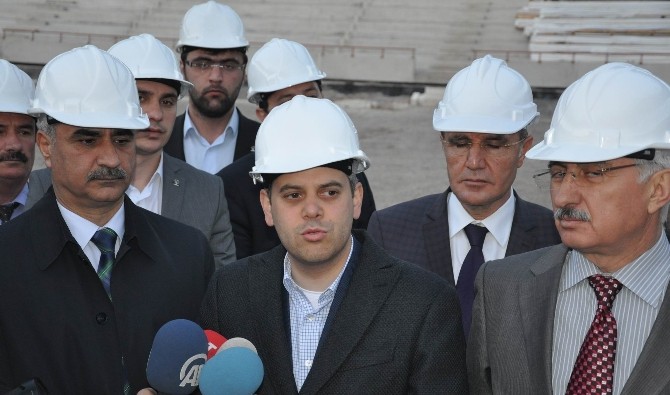 Gençlik Ve Spor Bakanı Kılıç ‘Ekolojik’ Stadı İnceledi