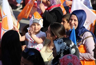 Başbakan Davutoğlu’ndan Aydınlıya İş Ve Yatırım Müjdesi