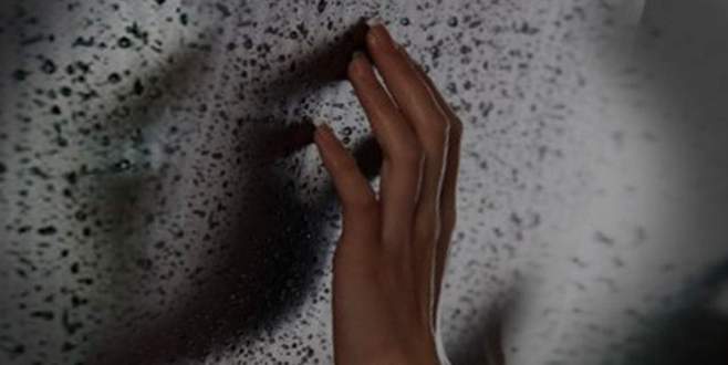 Fantezi yaşamak için gittiği evde tecavüze uğradı