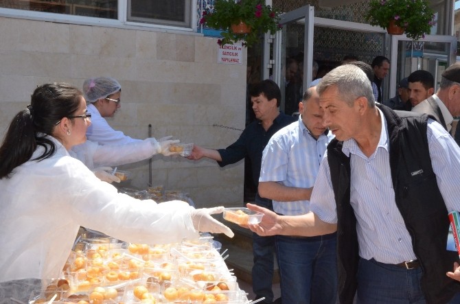 Bozüyük Belediyesi’nden 2000 Kişilik Lokma İkramı