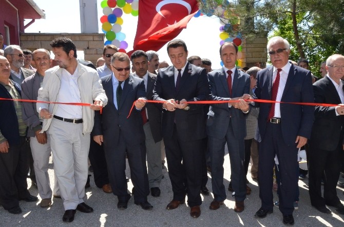 Bozüyük’te Kız Öğrenci Yurdu Yararına Kermes