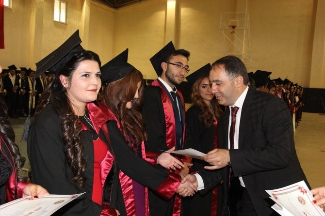 Narman MYO’da 17. Mezuniyet Coşkusu