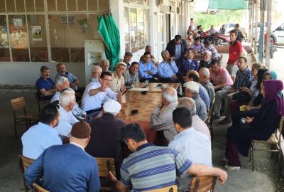 AK Parti Adayı Uslu, Çocuk Yıllarının Geçtiği Mahallede Dostlarıyla Buluştu