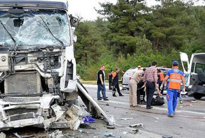 Cezaevi aracı kaza yaptı: 3 ölü