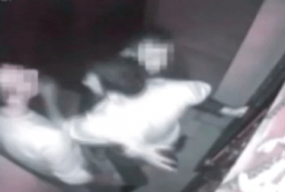 Aracına tekme atan genci öldürdü