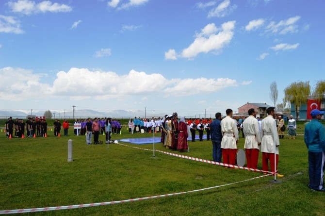 Aziziye’de 19 Mayıs Coşkuyla Kutlandı