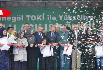 Müezzinoğlu, İnegöl’de toplu açılış yaptı