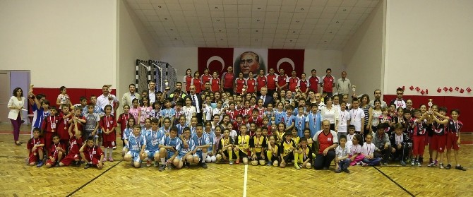 Denizli’de Geleneksel Oyunlar Yaşatılıyor