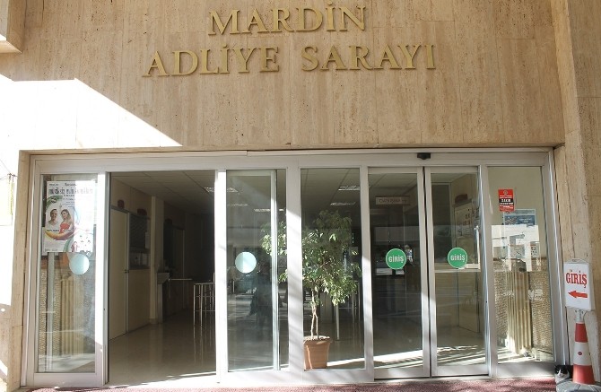 Mardin’de AK Parti Binasına Saldırıda 2 Kişi Tutuklandı