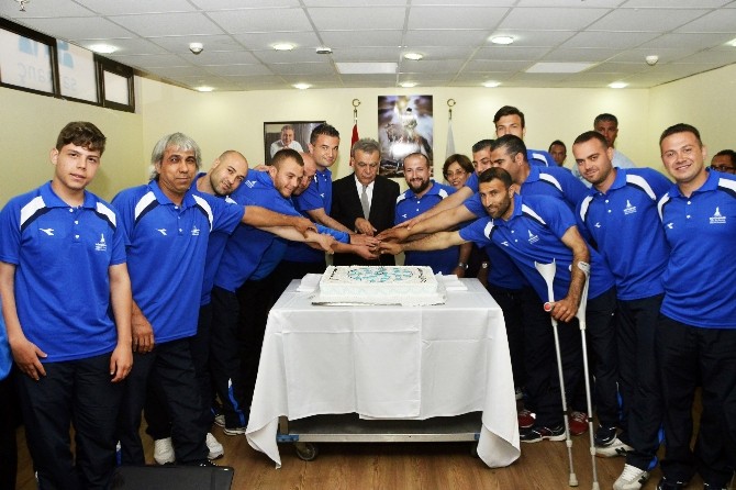 İzmir’in Gururu Oldular