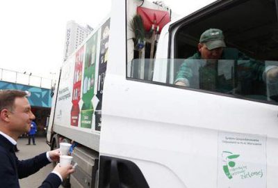 Cumhurbaşkanı halka kahve dağıttı