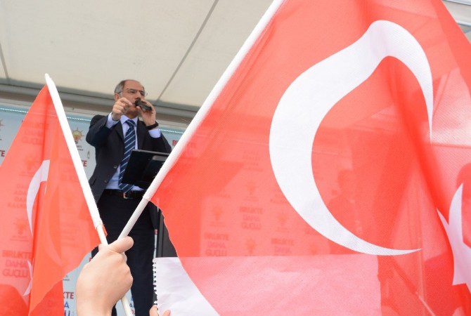 İçişleri Eski Bakanı ve Erzurum Milletvekili Adayı Efkan Ala, Çat’ta