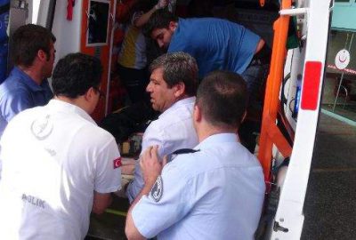 Hırsızlık zanlısının evine giden polise saldırı