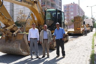 Sarıkaya Belediyesi Yol Yapım Çalışmaları Başladı