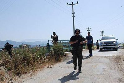 Polise saldıran şahıs vuruldu