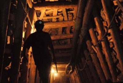 Madende göçük meydana geldi! İşçiler mahsur kaldı!