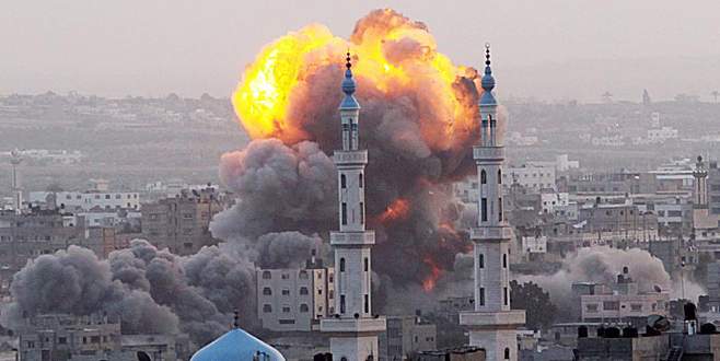 İsrail’den Gazze’ye bombardıman