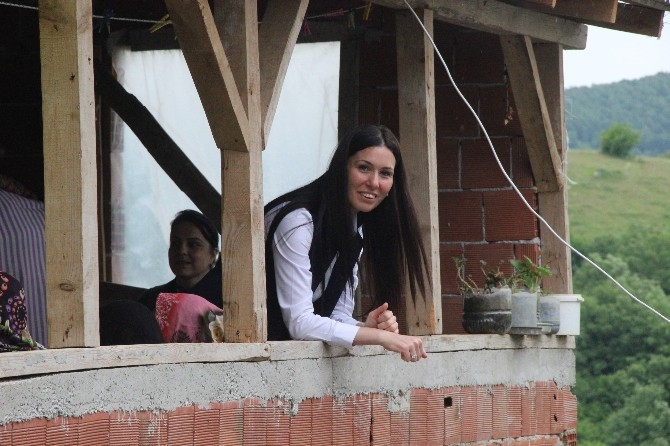 “Bizim Merkezimizde İnsan Var”