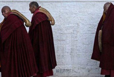 Tibetli anne kendini yaktı