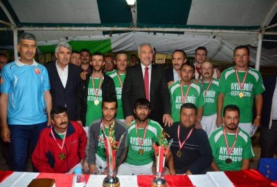 Kütahya’da Bem-bir-sen Halı Saha Turnuvası Sona Erdi