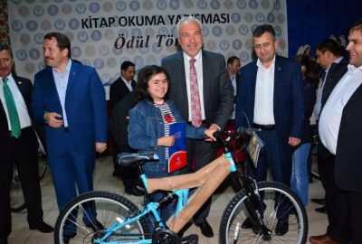 Kütahya’da ’Kitap Okuma Yarışması’nın Ödülleri Sahiplerini Buldu