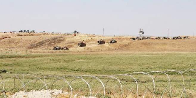 Türkiye- Suriye sınırında askeri tatbikat