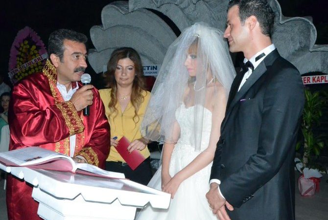 Adana’da lösemi hastası Canan Deniz Günay, hem sağlığına hem de