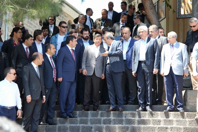 Başbakan Davuoğlu’nun Diyarbakır Ziyareti