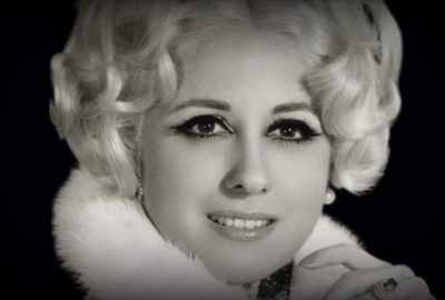 Ünlü sanatçı hayatını kaybetti