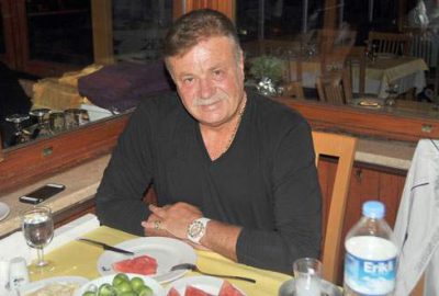 ‘Kendimi gençlere adadım’