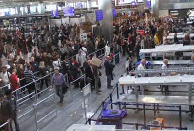 Atatürk Havalimanı’nda kalp krizi geçiren yolcu öldü