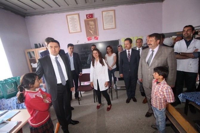 Ağrı’da “Temiz Bırakıyoruz Geleceğe” Projesi