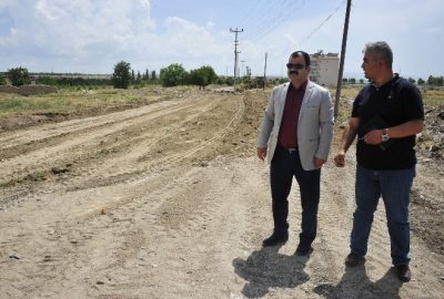 Karaman Belediyesi, Karaman-Mersin kavşağında yapımı devam eden üst geçit ve