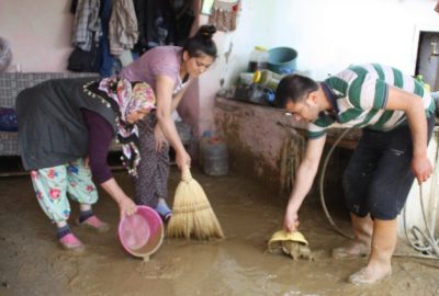 Alaşehir’de Dolu Bağları Vurdu