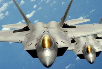 Selfie çekti, ABD bomba yağdırdı