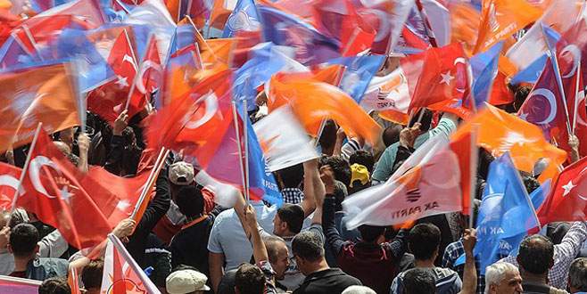 AK Parti dördüncü genel seçimden de birinci çıktı
