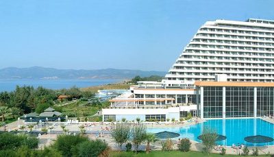 Peninsula Grubu, Sürmeli Efes Oteli Satın Aldı