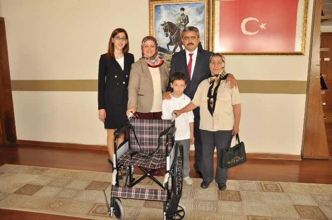 Nazilli Belediyesi Üç Engelliye Daha Çare Oldu