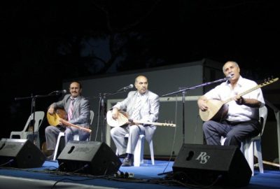 İzmir’de Aşıkların Keyifli Atışması